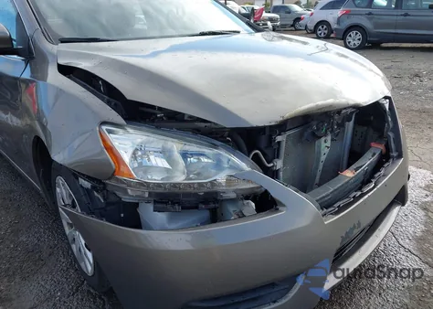 2015 Nissan Sentra Fe+ S/S/Sl/Sr/Sv z USA, uszkodzony, nr VIN 3N1AB7AP9FL664556